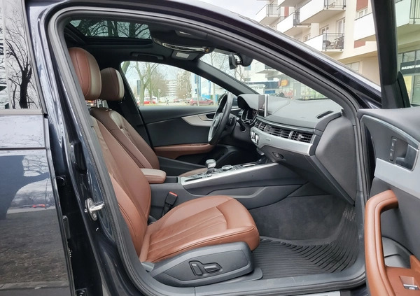 Audi A4 cena 99900 przebieg: 69731, rok produkcji 2018 z Warszawa małe 631